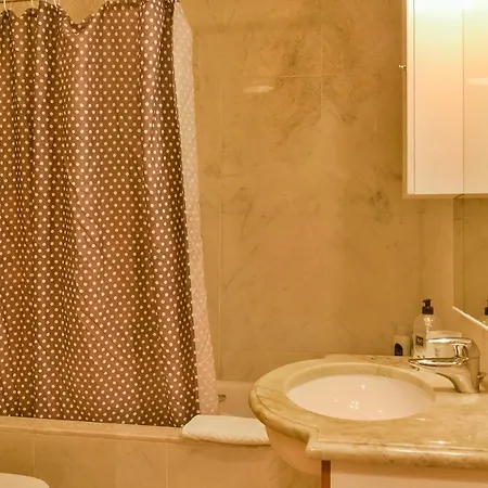 Angels 67 With Parking Place דירה ליסבון